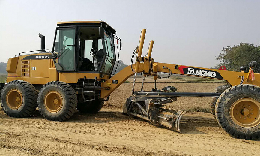 Грейдер XCMG GR165 - 15 тонн