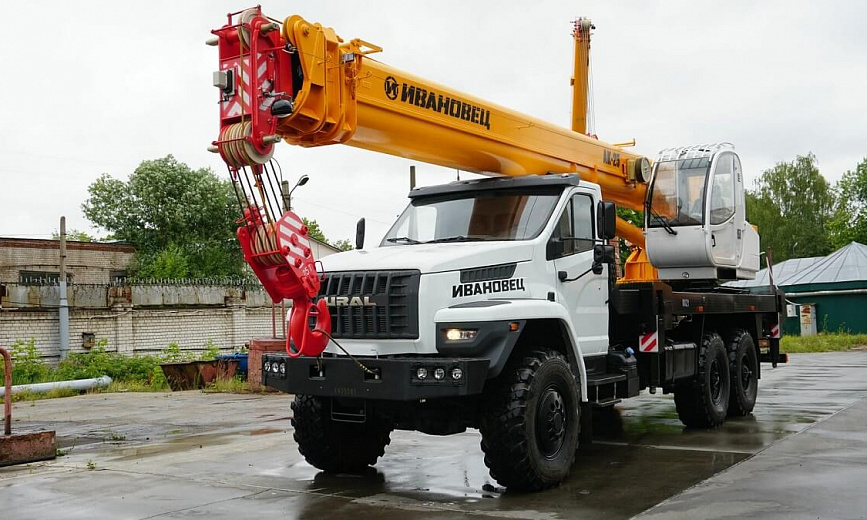 Автокран Ивановец - 25 тонн